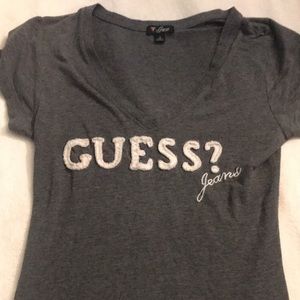Guess v neck tee shirt size small